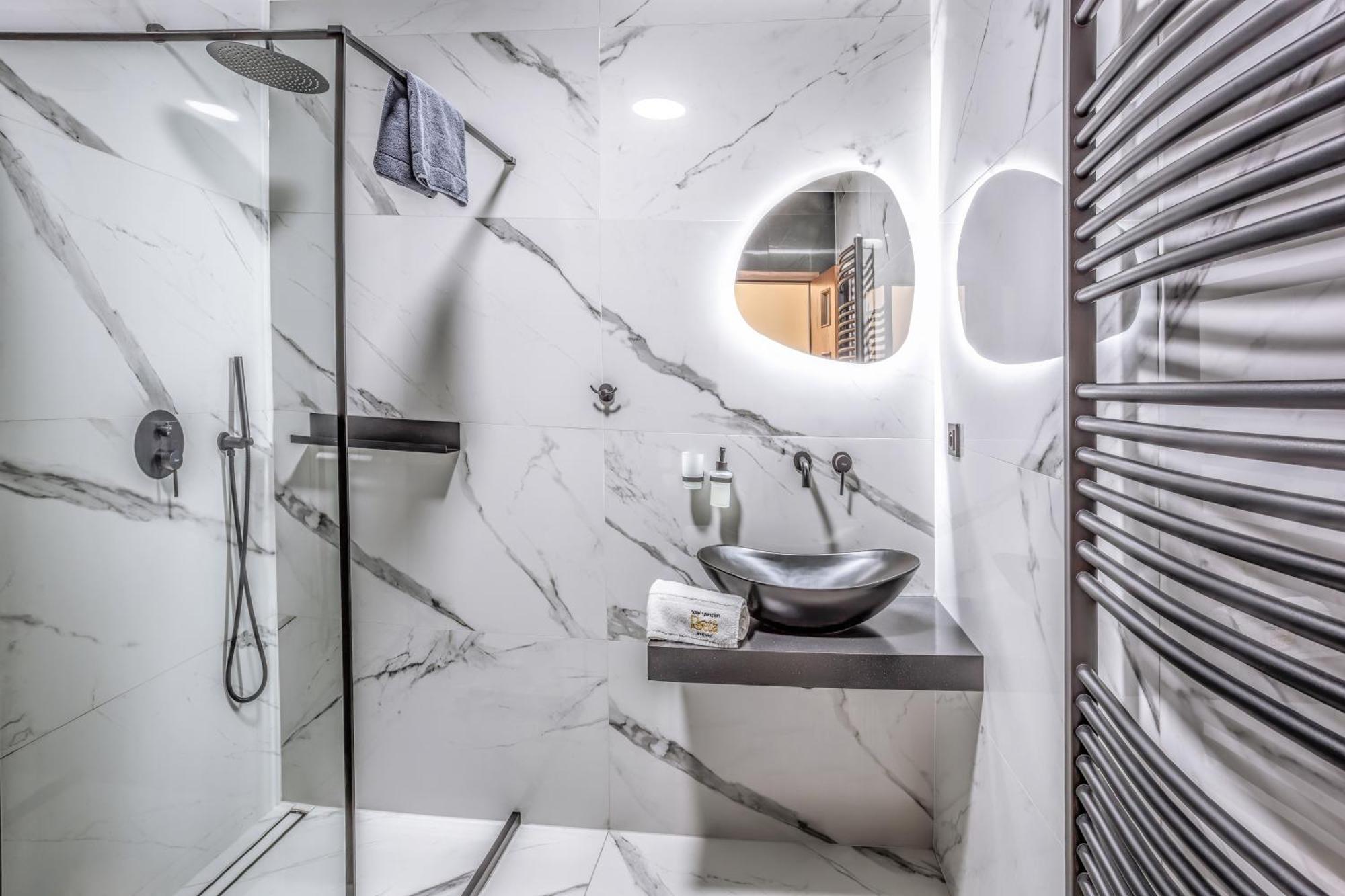 Hotel Beta Bzenec Bagian luar foto