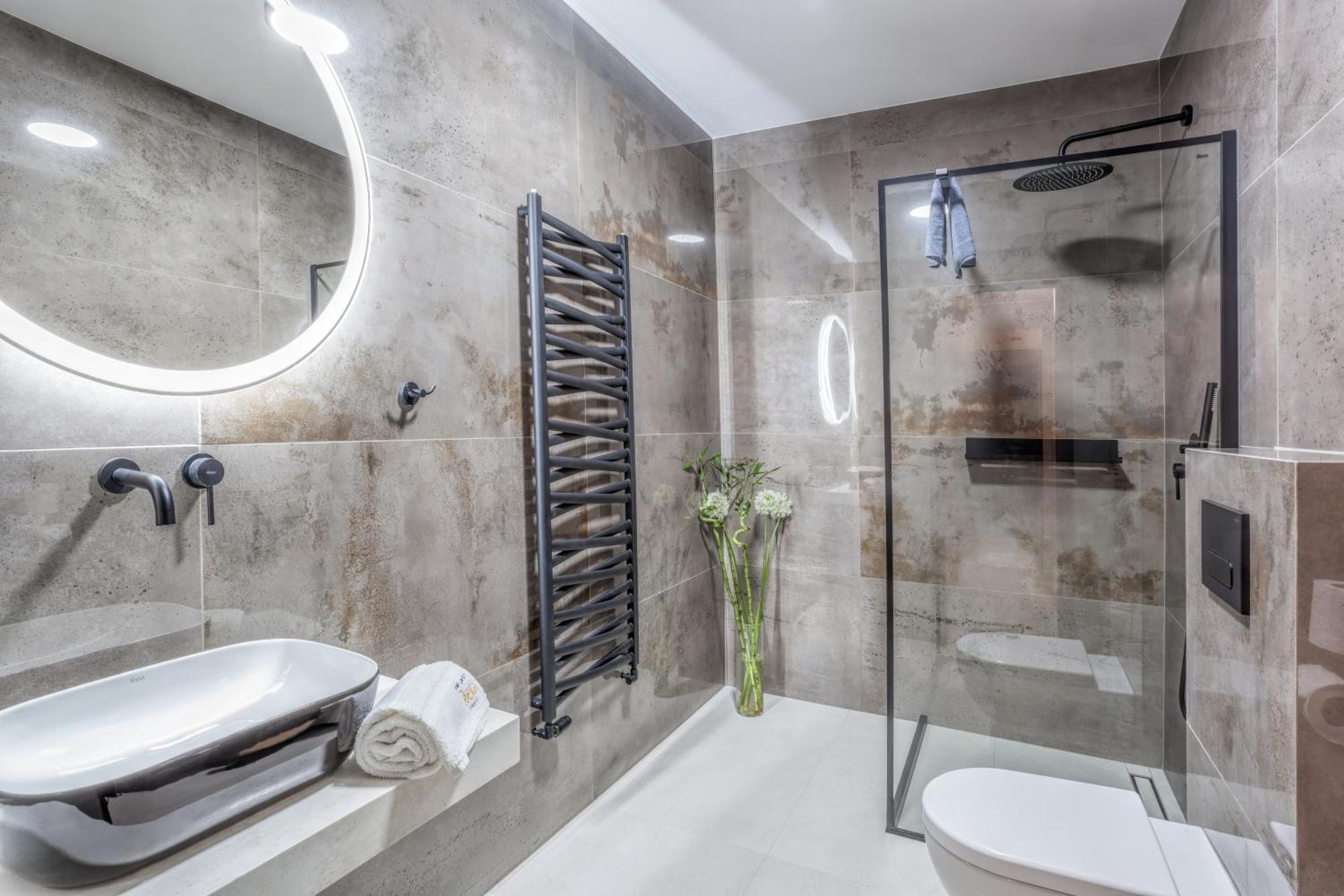 Hotel Beta Bzenec Bagian luar foto