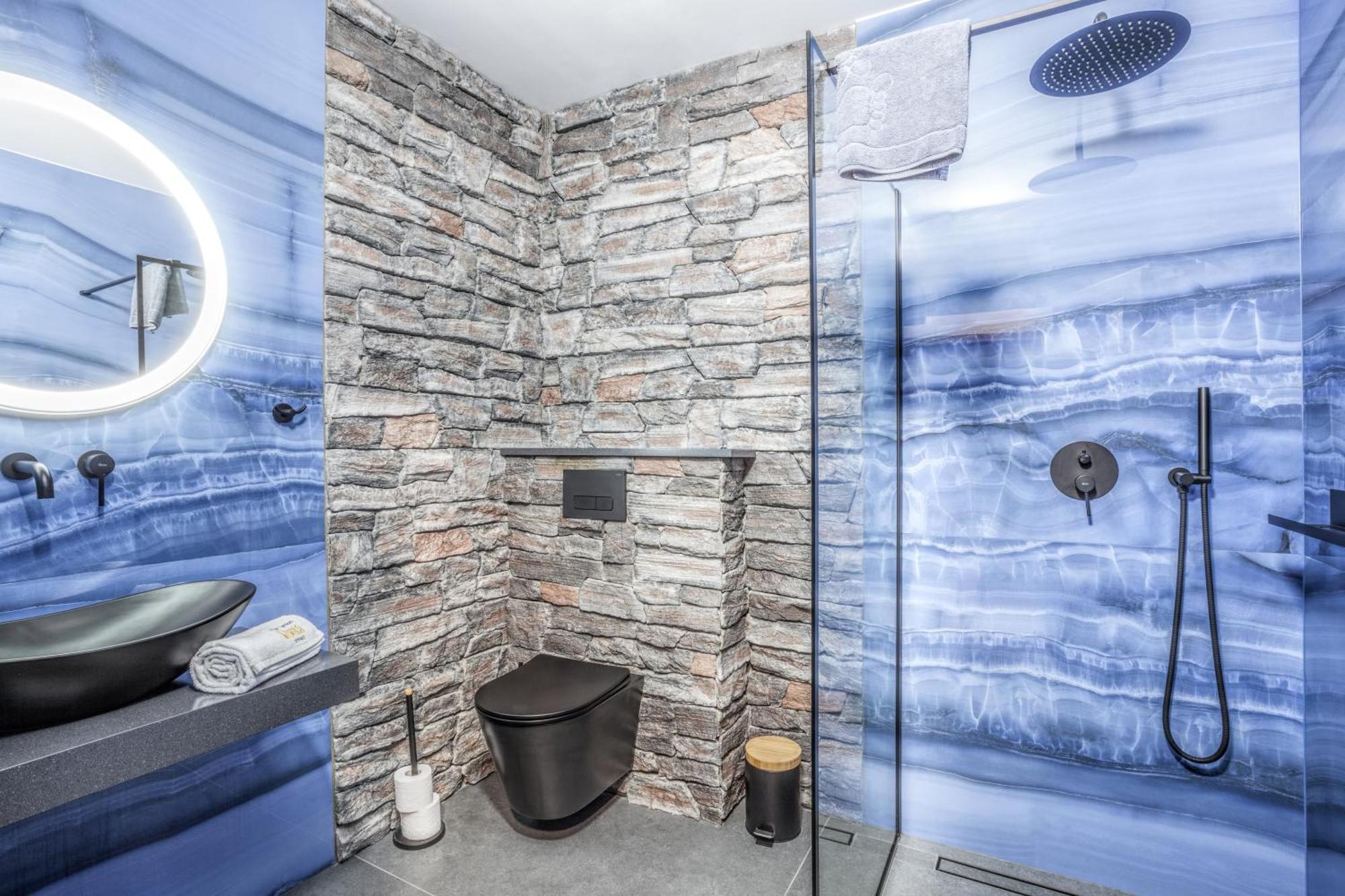 Hotel Beta Bzenec Bagian luar foto